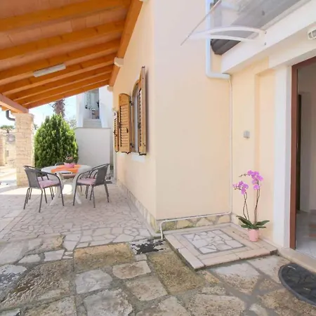 In Porec/istrien 10274 Apartman