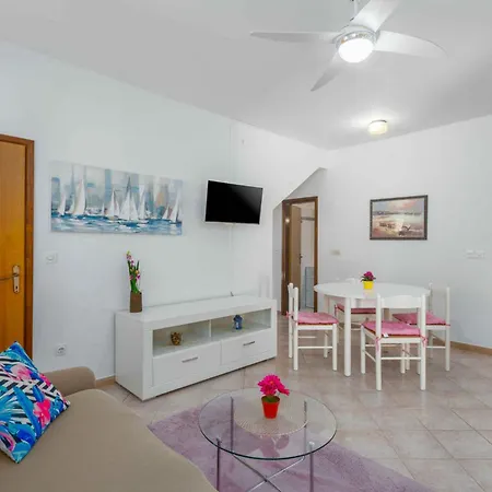 Apartment In Porec/istrien 10274 Poreč